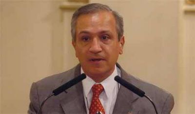 Ahora, Romero va por el fin de los desmontes que aval�