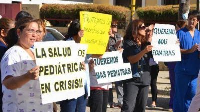 La protesta del Hospital Regional se extender� hoy a los centros de salud