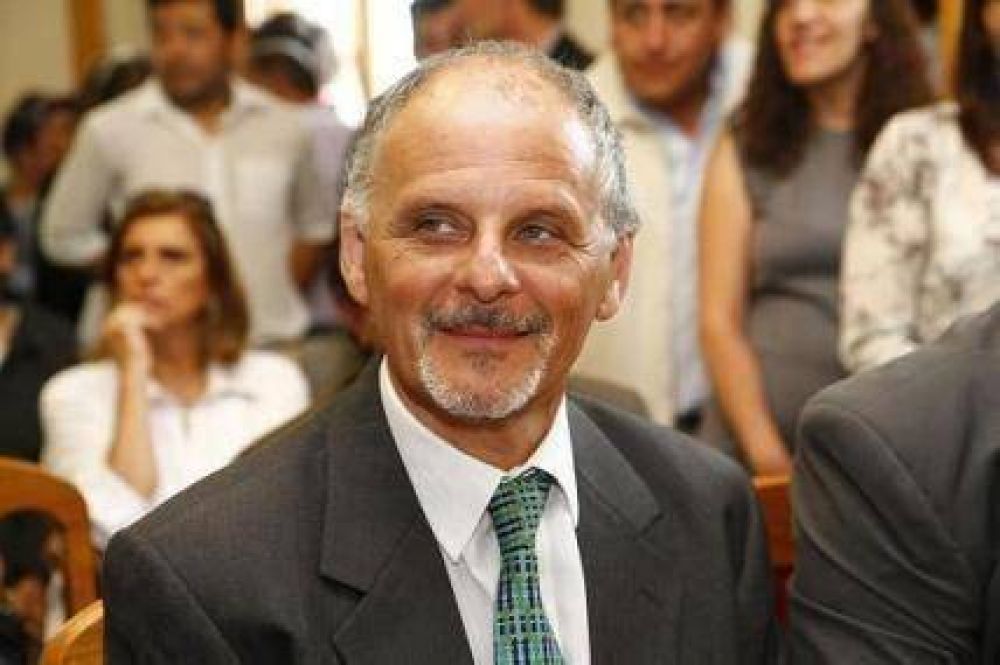 Secretario Privado de Goye tambi�n recibi� vi�ticos para participar de acto partidario