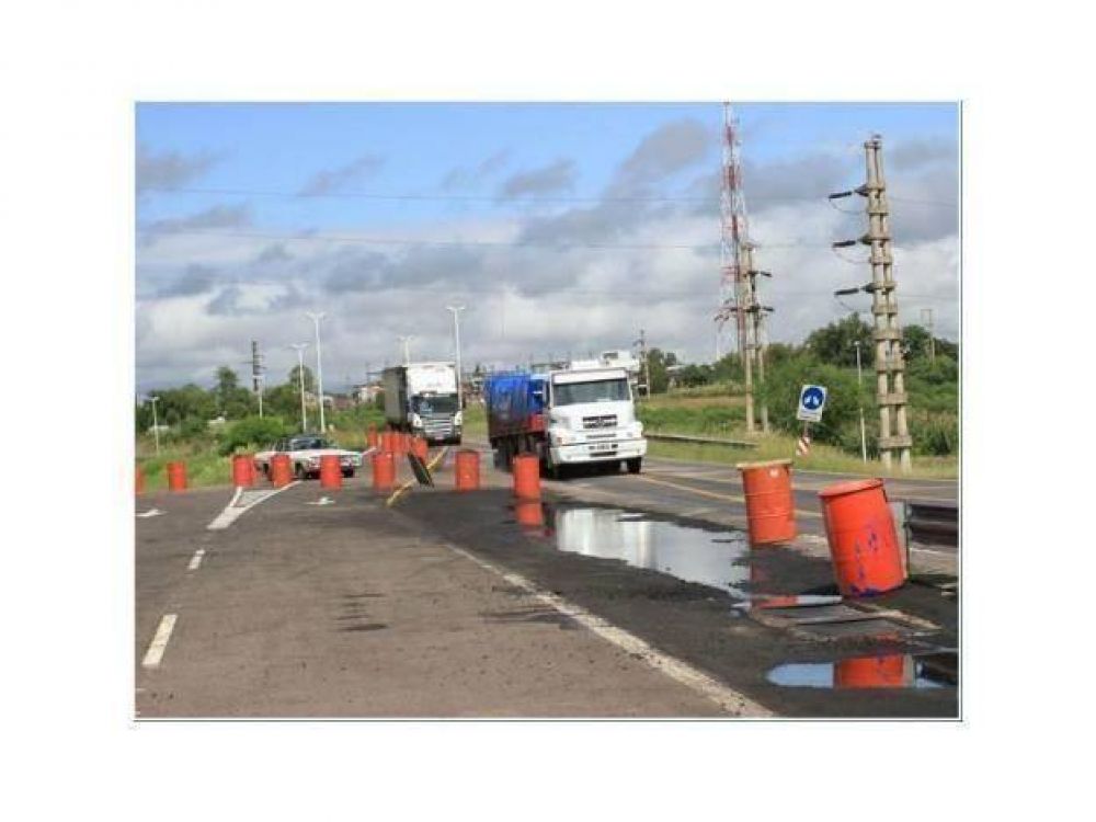 En 45 d�as habilitar�n un tramo de la autov�a en el Acceso Norte