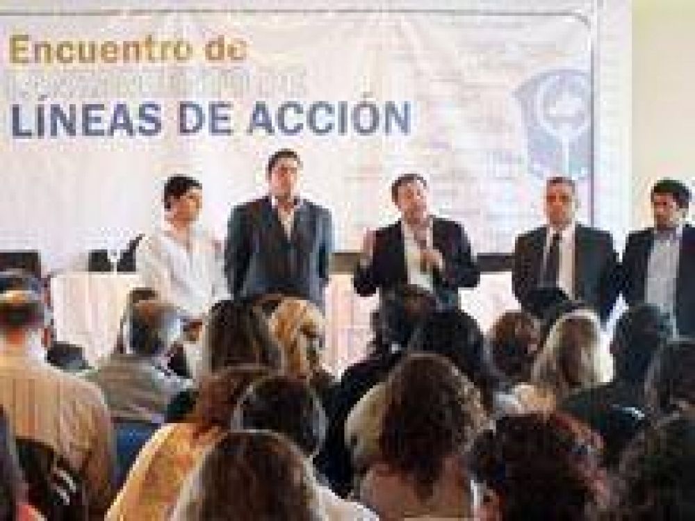 Weretilneck: �Apuntamos a un Desarrollo Social inclusivo y democr�tico�