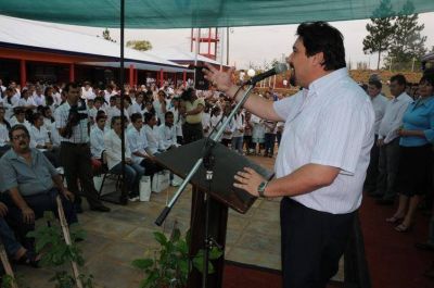 Closs: �Acompa�o el reclamo porque s� que detr�s hay 32 mil familias misioneras que tienen raz�n� 