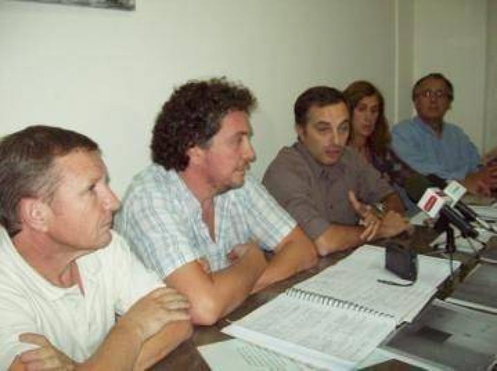 El FPV/PJ denunci� graves irregularidades en entrega de casas del Plurianual