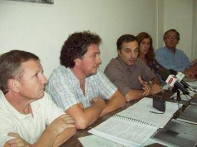 El FPV/PJ denunci� graves irregularidades en entrega de casas del Plurianual