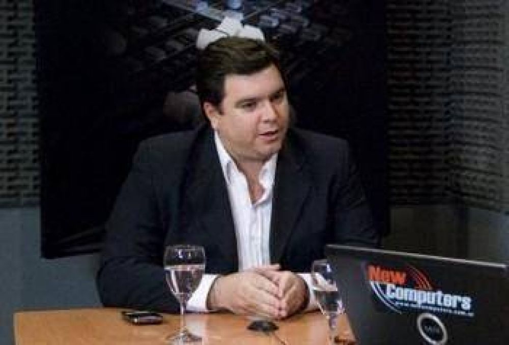Villalba admiti� que puede salir de Econom�a