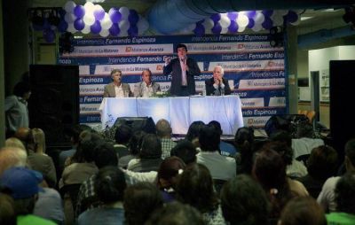 Espinoza encabez� el acto de conmemoraci�n por el D�a de la Memoria