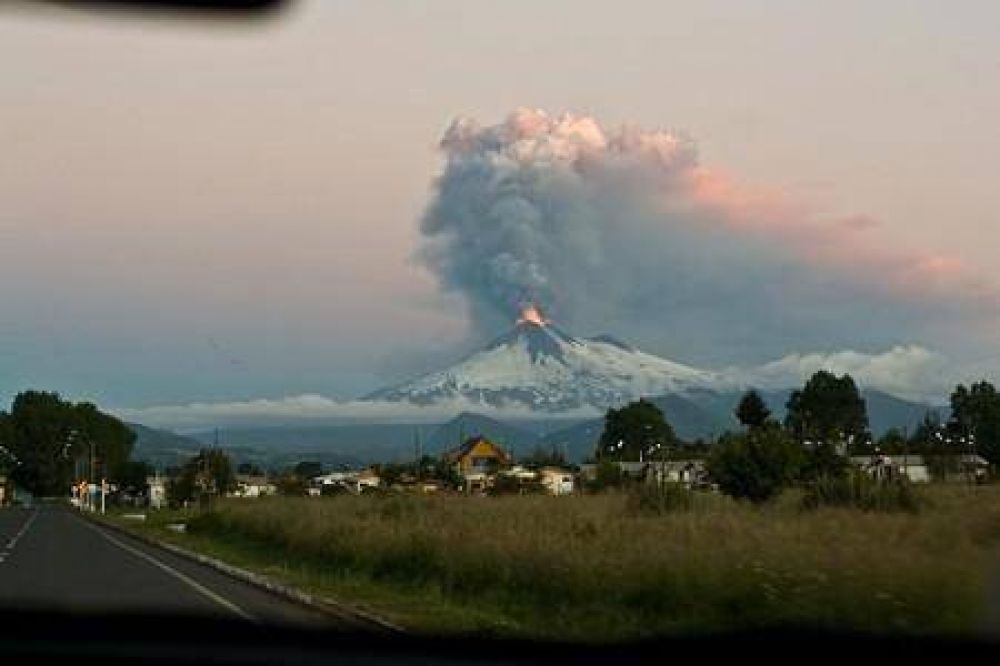 Volc�n Llaima: Chile declara Alerta Amarilla