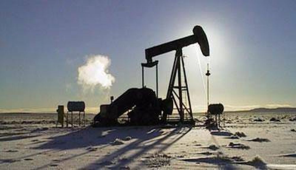 Con la abstenci�n de la oposici�n:El oficialismo declaro la caducidad de las �reas petroleras