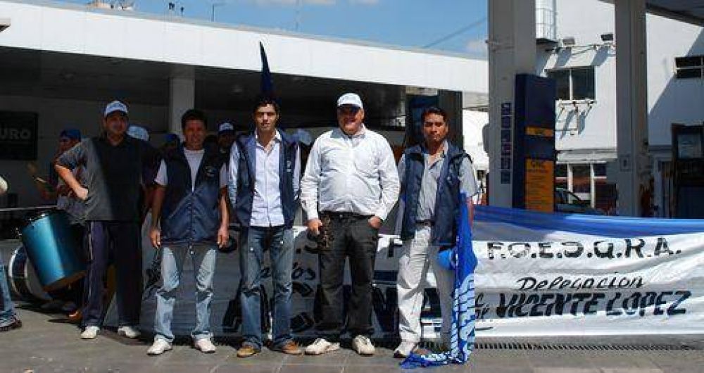 Carlos Acu�a: �No hacemos este reclamo por la disputa entre el Gobierno y Repsol�
