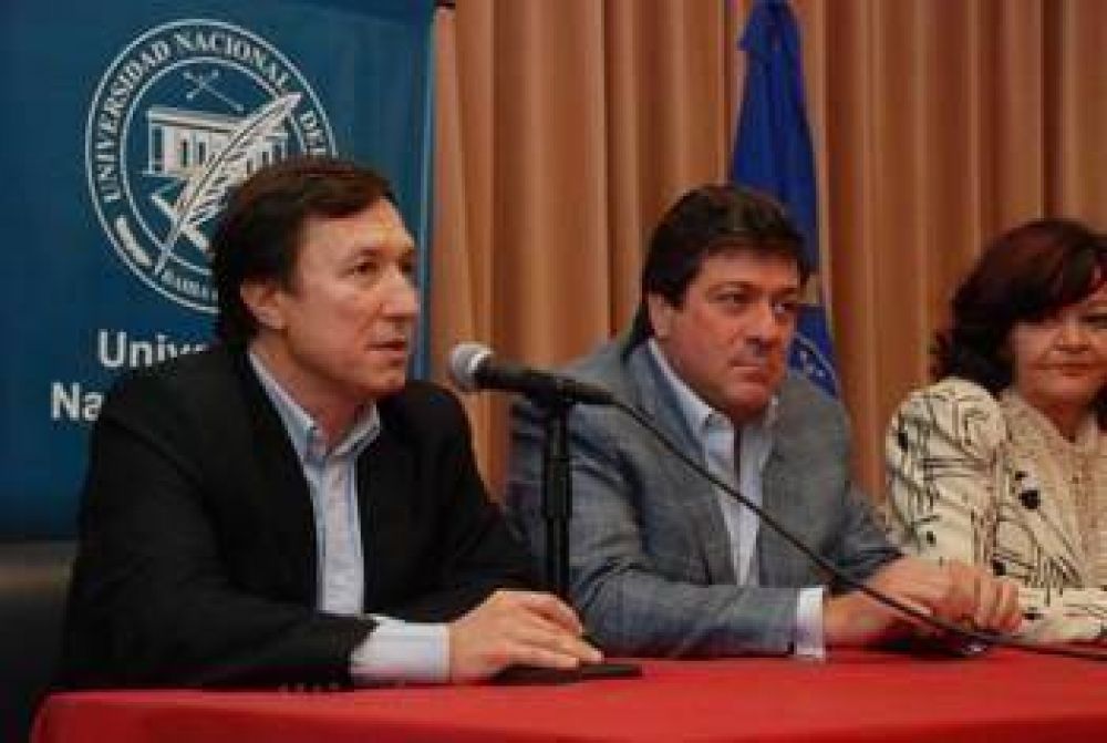 Mariotto dijo que est� interioriz�ndose en el proyecto del dragado