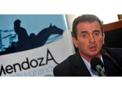 P�rez le quit� la concesi�n de dos �reas a YPF y la empresa accionar� contra la Provincia