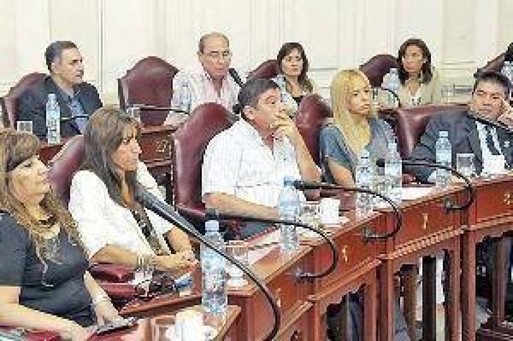 La Legislatura santiague�a rindi� un emotivo homenaje a las v�ctimas de la dictadura