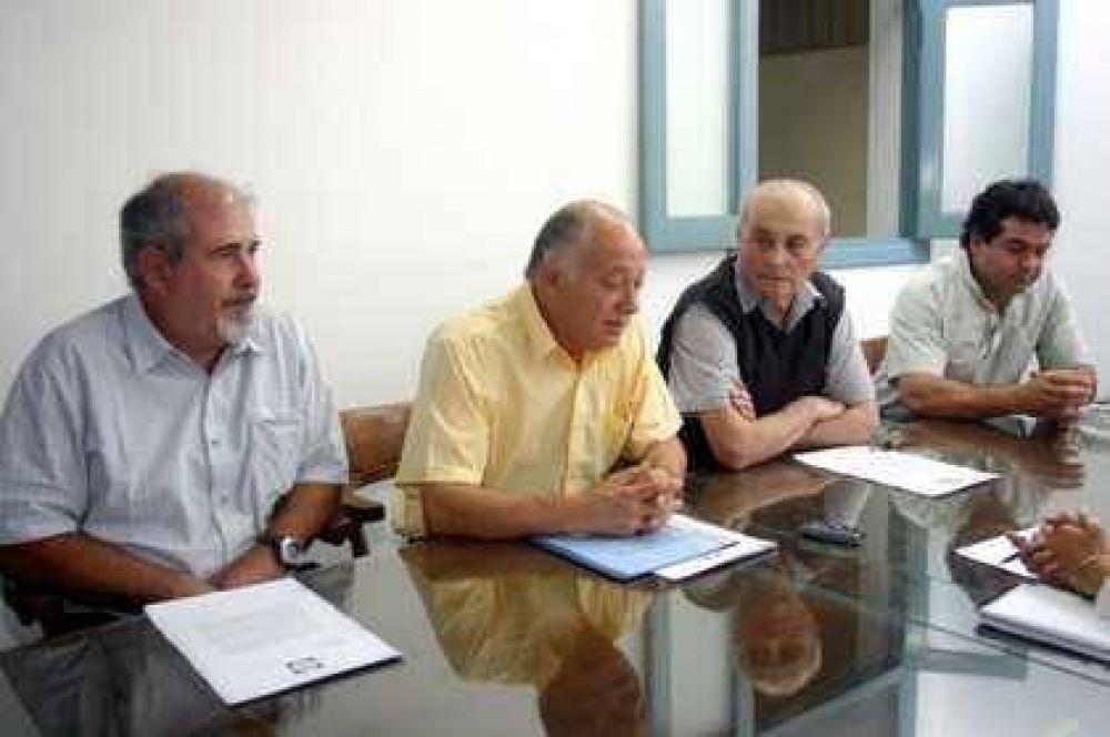 Comerciantes piden emergencia.