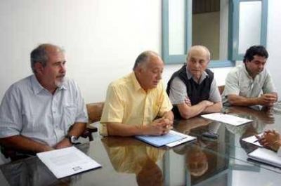 Comerciantes piden emergencia.