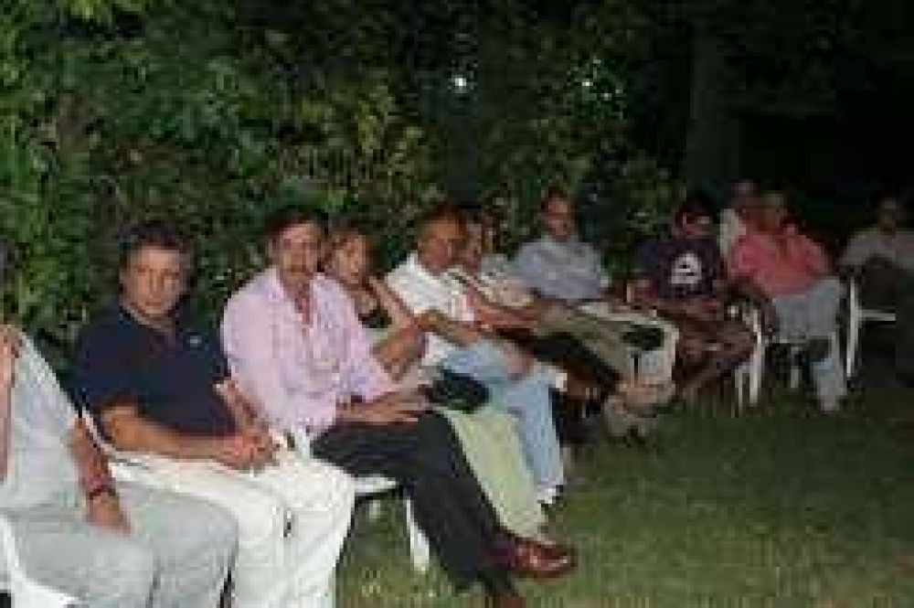 En San Juan tambi�n prendi� la idea de un frente opositor