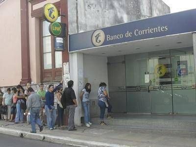 Ma�ana la Provincia paga los sueldos de marzo que incluyen un nuevo aumento 	