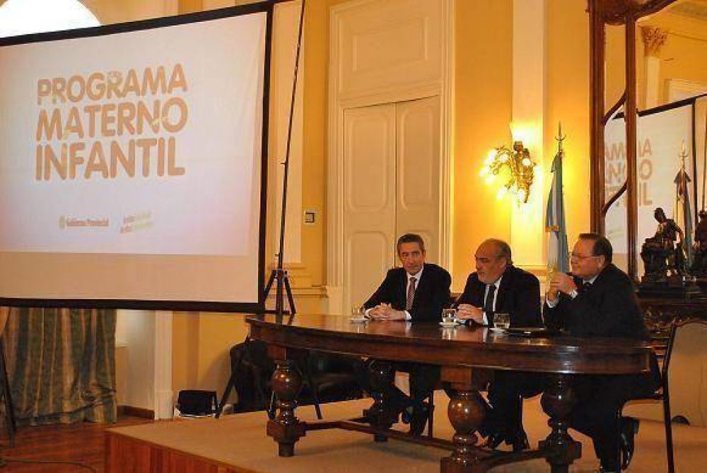 El gobernador present� el programa nutricional dando una muestra m�s de defensa del derecho a la vida 	