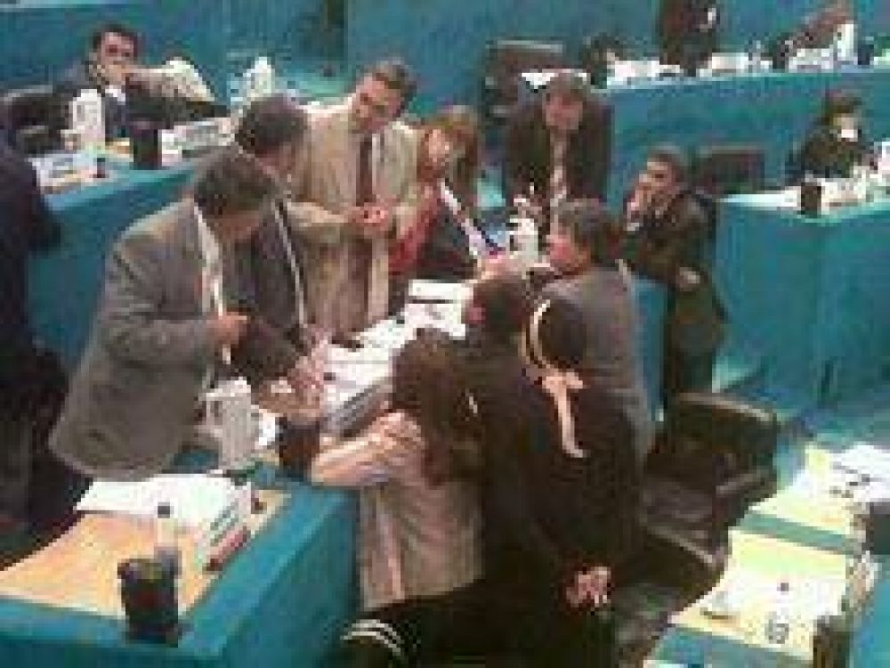Bloque Alianza impulsa proyecto contra violencia laboral