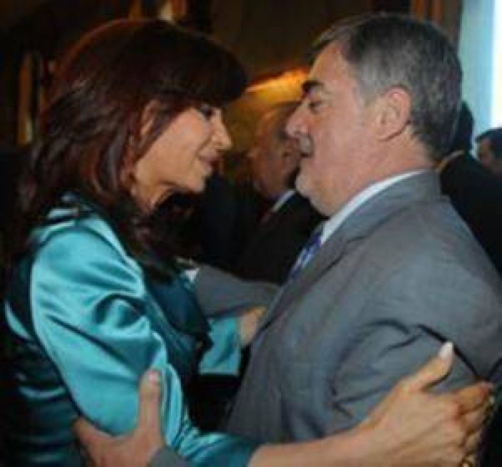  Das Neves visita a Cristina en olivos.