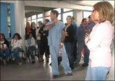 Empleados p�blicos quieren tener opci�n de elegir otra obra social.