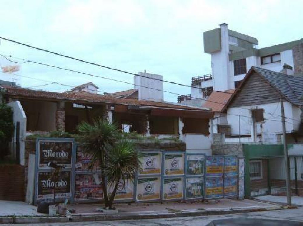Un chalet menos en la principal �rea de valor patrimonial de Mar del Plata