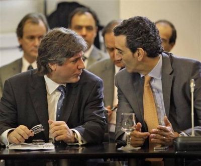 Randazzo sobre Boudou: "Uno no pone las manos en el fuego por nadie"