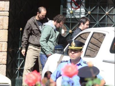 En tres ruedas de reconocimiento por Emanuel s�lo se�alaron al chico de 14 a�os y no a sus hermanos
