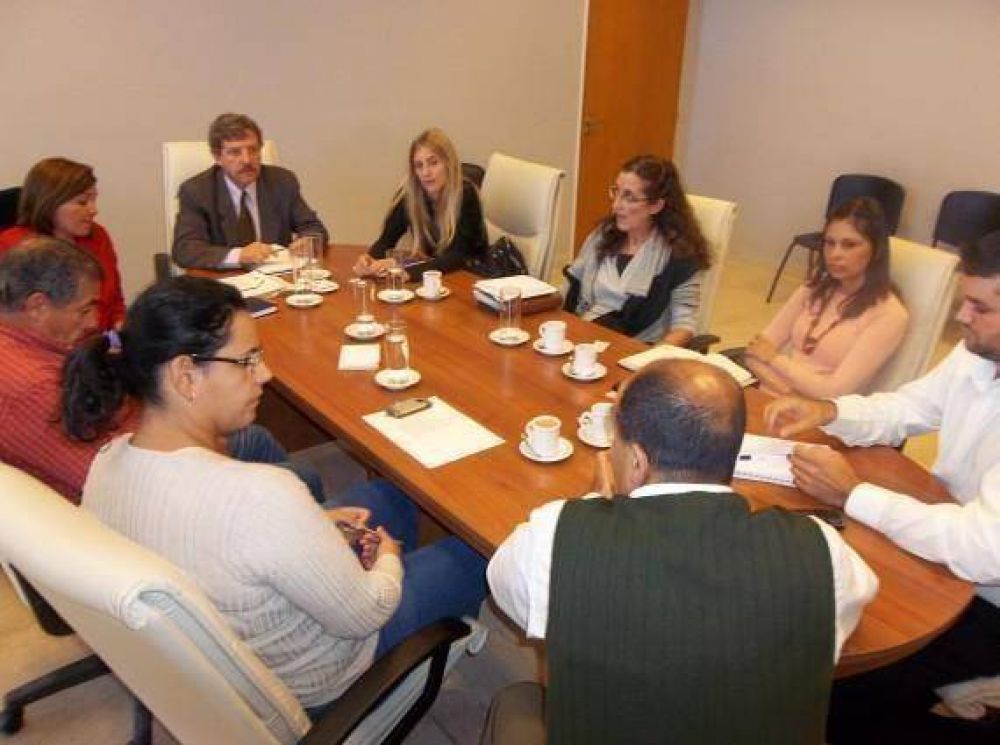 Ministerios del Ejecutivo acuerdan pol�ticas en pos de una miner�a sustentable