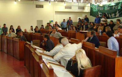 Los concejales oficialistas aprobaron un ejercicio con super�vit de 4 millones