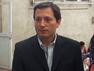 Gray: �Trataremos de consensuar con todos los sectores�.