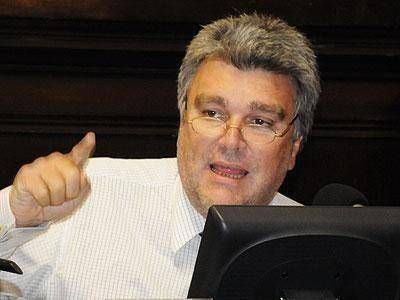 LOMAS: D�az reclam� que Insaurralde �se ponga al frente� de la inseguridad