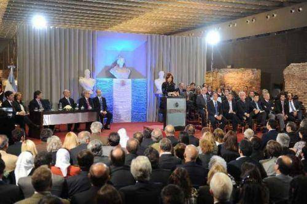 Para R�os el C�digo Civil y Comercial Unificado �Es una norma que necesitamos los argentinos�