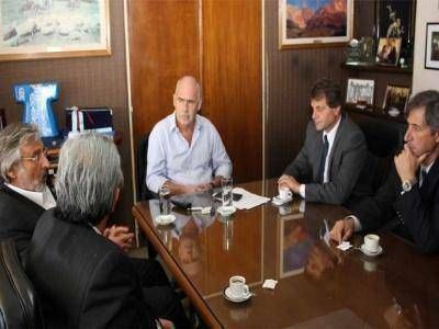 F�RMULA UNO EN MAR DEL PLATA: PULTI SE REUNI� CON MEYER