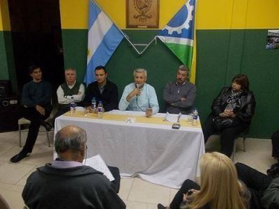 El ivoskismo carg� duramente contra la gesti�n de Katopodis