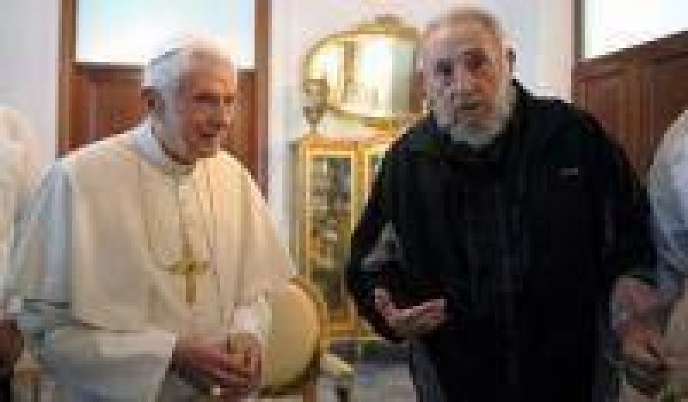 Benedicto XVI se reuni� con Fidel y conden� el embargo sobre Cuba