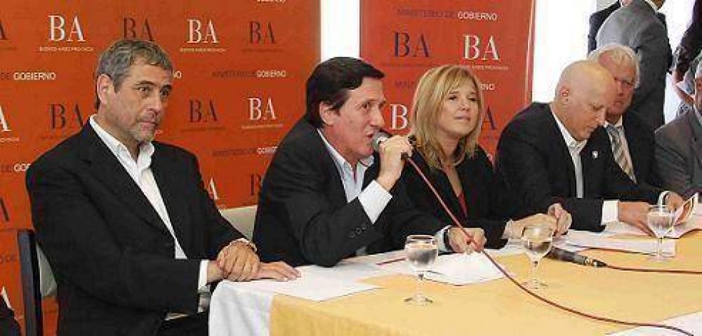 D�AZ P�REZ Y �LVAREZ RODR�GUEZ INICIARON EN LAN�S EL PRIMER DEBATE SOBRE LA REFORMA DE LA LOM