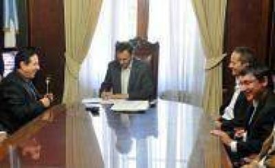 La Plata: Comuna capacita personal de la Rep�blica de los NI�os para avanzar con la puesta en valor de la infraestructura