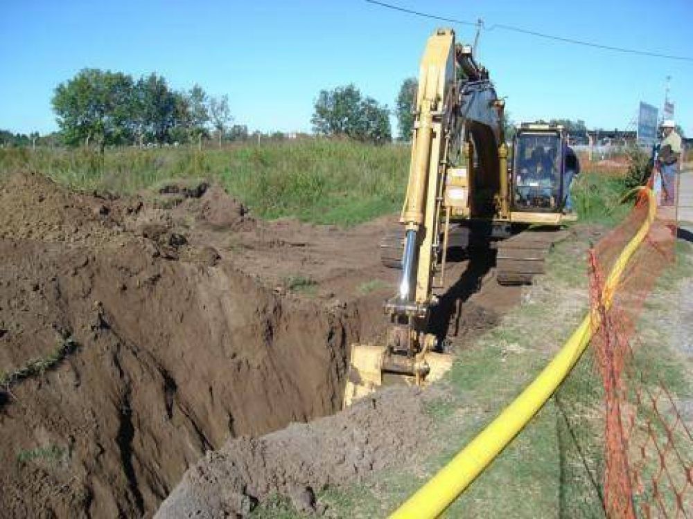 Planta de Gas : Maquinaria pesada para la construcci�n del gasoducto