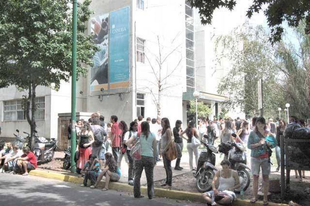 En la UNNOBA, hay una deserci�n del 30 por ciento en el primer a�o de las carreras