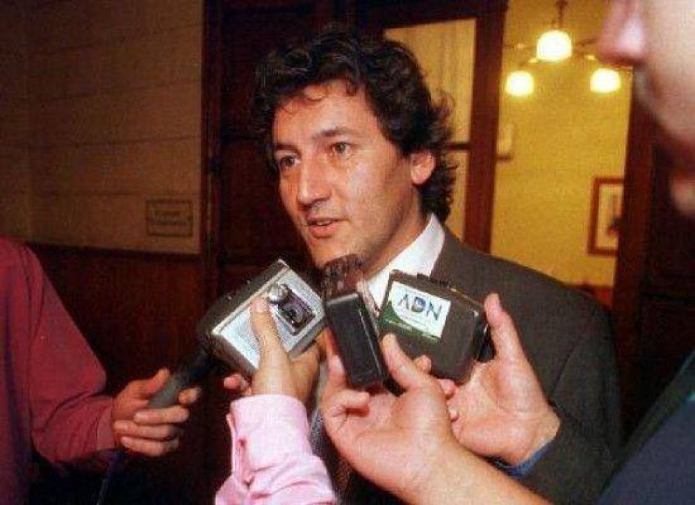 Barbeito relativiza la aprobaci�n sin rendir. 