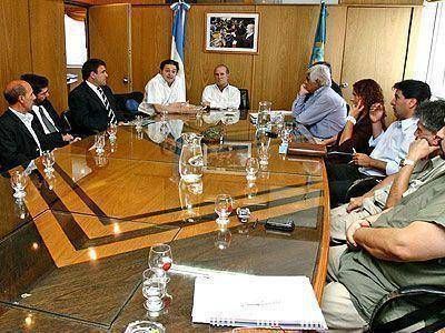 Bibiloni encabez� una reuni�n con miembros de ACUMAR.