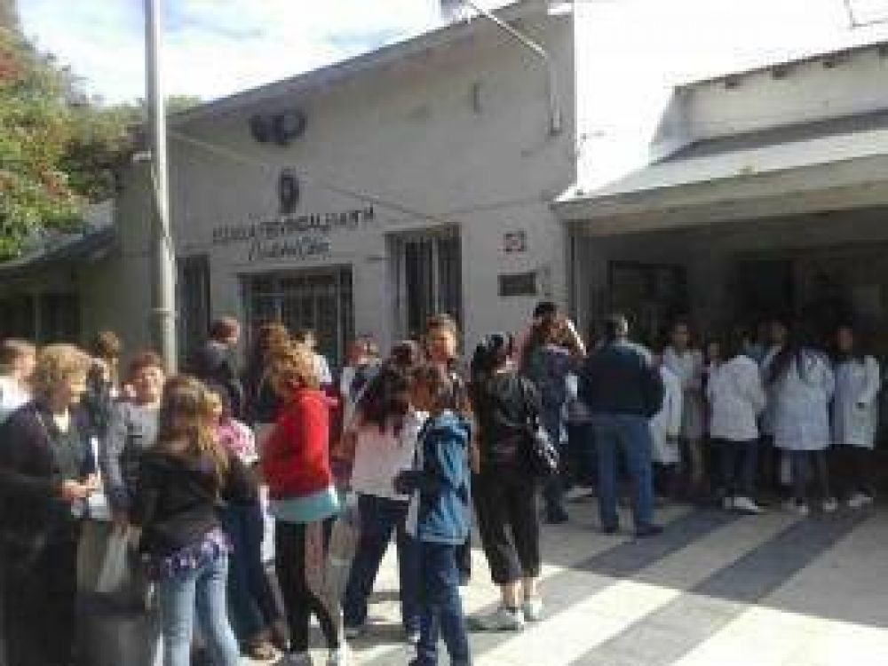 El gremio SUTEBA denunci� m�s problemas en las escuelas