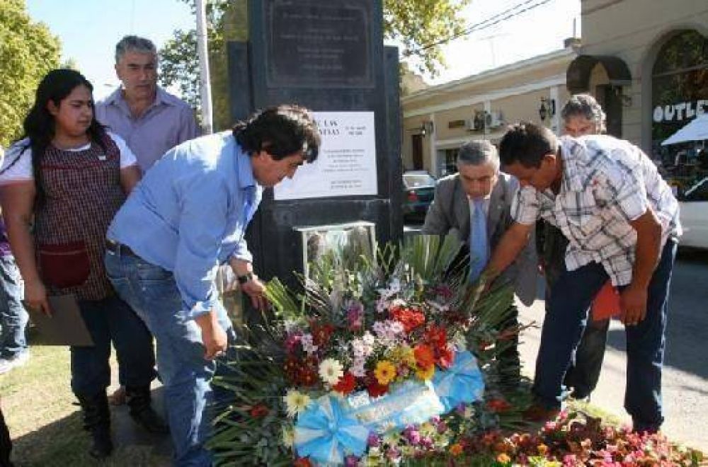 Emotivo homenaje y reconocimiento a ex combatientes a 30 a�os de la guerra de Malvinas