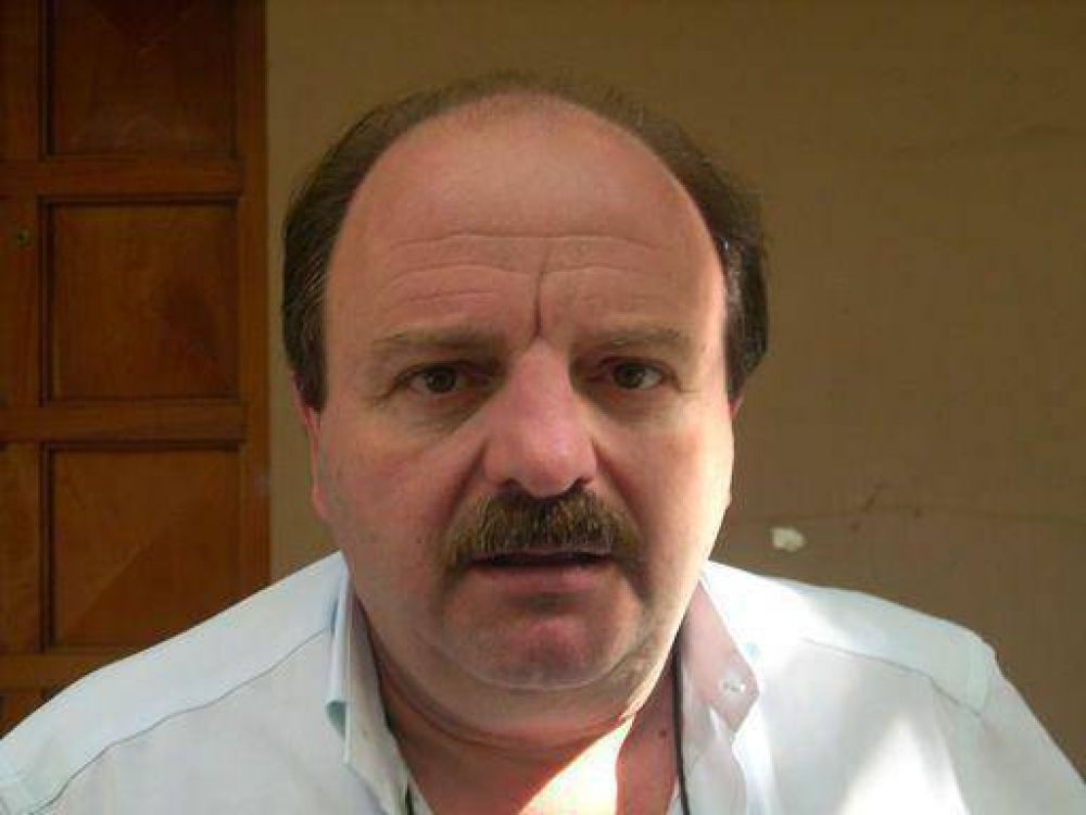 Reclaman al Concejo que se interese por el destino de denuncias contra Carlos Selva.
