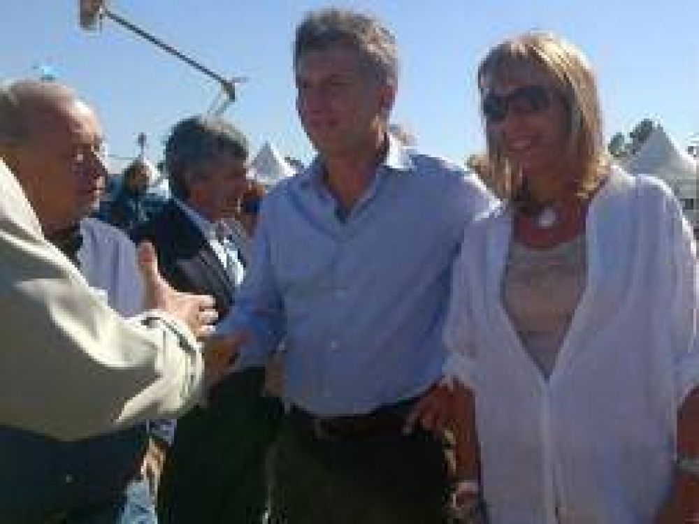 Macri en Bah�a Blanca: "La Presidenta se niega a hablar con un Jefe de Gobierno"