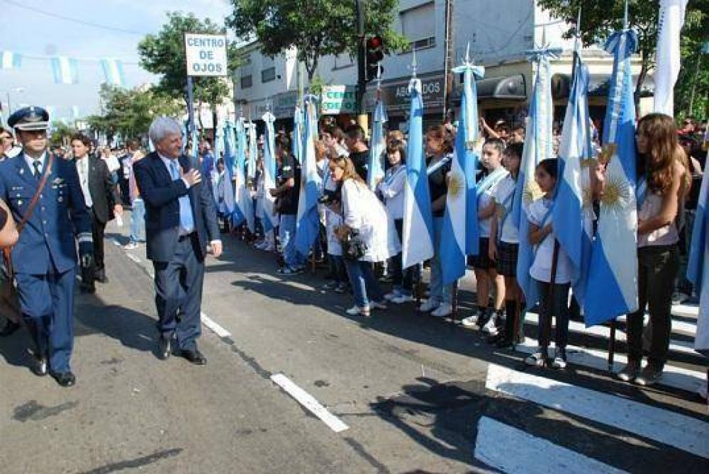 San Fernando conmemor� un nuevo aniversario de la guerra de Malvinas