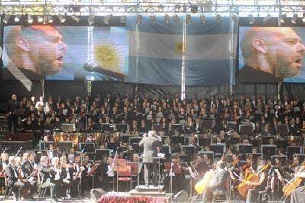 Se conmemor� los 30 a�os de Malvinas con actos y un imponente concierto