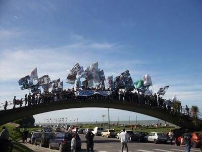 CORRIENTE PERONISTA NACIONAL REALIZ� SU ACTO POR MALVINAS