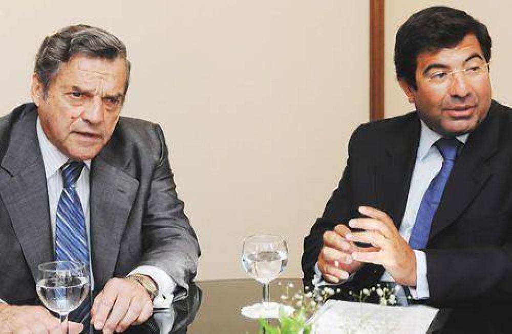 El Banco Central acept� eliminar sanciones para facilitar el blanqueo.