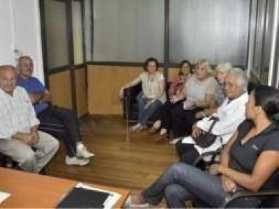 Intendente Giroldi entreg� subsidios a vecinos e instituciones en Campana